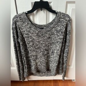 American Eagle Shimmer Gray Long Sleeve Sweater Small/Petite